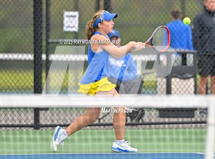 Thumbnail 1 in Greenfield-Central vs Hamilton Southeastern (Delta Invitational)  photogallery.