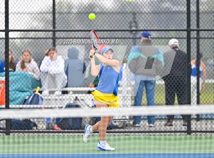 Thumbnail 1 in Greenfield-Central vs Hamilton Southeastern (Delta Invitational)  photogallery.