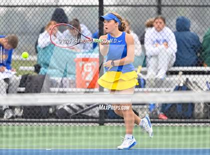 Thumbnail 1 in Greenfield-Central vs Hamilton Southeastern (Delta Invitational)  photogallery.