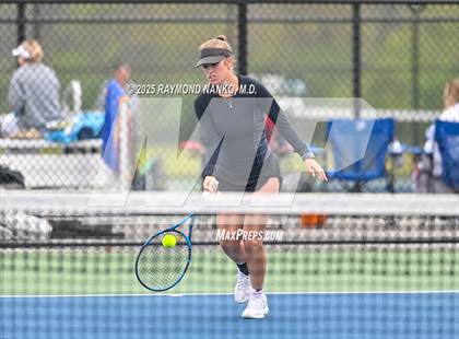 Thumbnail 3 in Greenfield-Central vs Hamilton Southeastern (Delta Invitational)  photogallery.