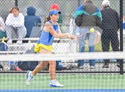 Thumbnail 3 in Greenfield-Central vs Hamilton Southeastern (Delta Invitational)  photogallery.
