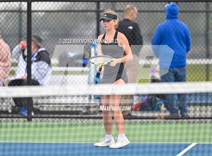 Thumbnail 2 in Greenfield-Central vs Hamilton Southeastern (Delta Invitational)  photogallery.