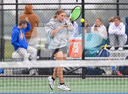 Thumbnail 2 in Greenfield-Central vs Hamilton Southeastern (Delta Invitational)  photogallery.