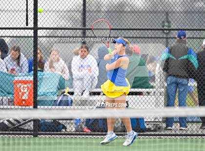 Thumbnail 1 in Greenfield-Central vs Hamilton Southeastern (Delta Invitational)  photogallery.