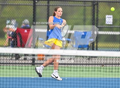 Thumbnail 2 in Greenfield-Central vs Hamilton Southeastern (Delta Invitational)  photogallery.