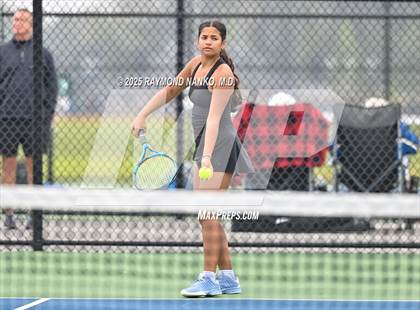 Thumbnail 1 in Greenfield-Central vs Hamilton Southeastern (Delta Invitational)  photogallery.