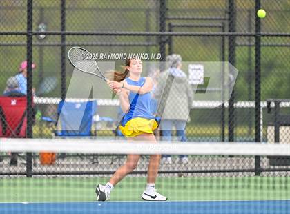 Thumbnail 2 in Greenfield-Central vs Hamilton Southeastern (Delta Invitational)  photogallery.
