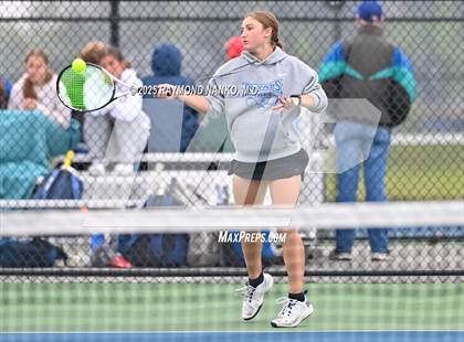 Thumbnail 3 in Greenfield-Central vs Hamilton Southeastern (Delta Invitational)  photogallery.