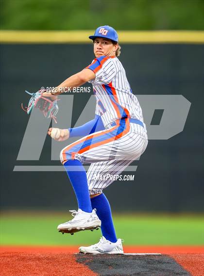 Thumbnail 1 in The Woodlands vs Grand Oaks photogallery.