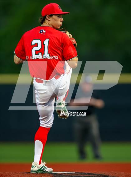 Thumbnail 1 in The Woodlands vs Grand Oaks photogallery.