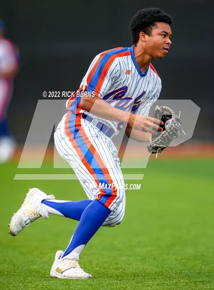 Thumbnail 2 in The Woodlands vs Grand Oaks photogallery.