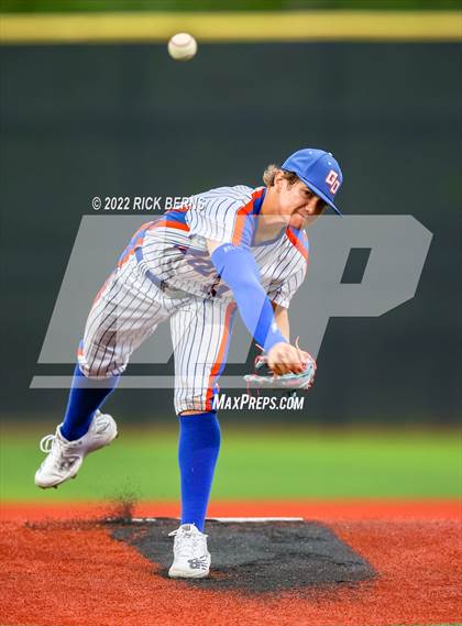 Thumbnail 2 in The Woodlands vs Grand Oaks photogallery.
