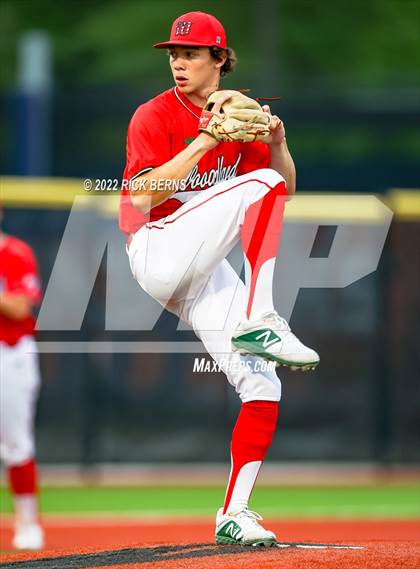 Thumbnail 3 in The Woodlands vs Grand Oaks photogallery.