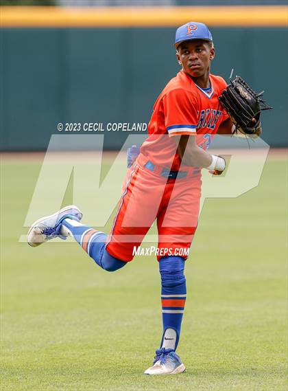Thumbnail 3 in Parkview vs. Lowndes (GHSA 7A Championship - Game 2) - Parkview Images photogallery.