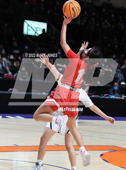 Thumbnail 2 in Monument Valley vs. Chinle (AIA 3A Quarterfinal) photogallery.