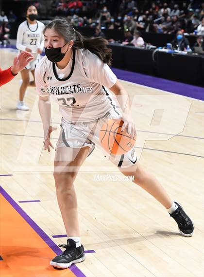 Thumbnail 1 in Monument Valley vs. Chinle (AIA 3A Quarterfinal) photogallery.