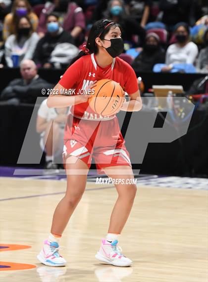 Thumbnail 2 in Monument Valley vs. Chinle (AIA 3A Quarterfinal) photogallery.