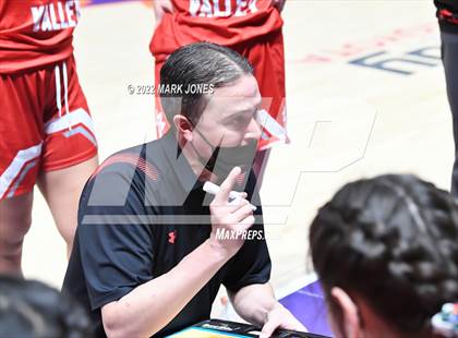 Thumbnail 3 in Monument Valley vs. Chinle (AIA 3A Quarterfinal) photogallery.