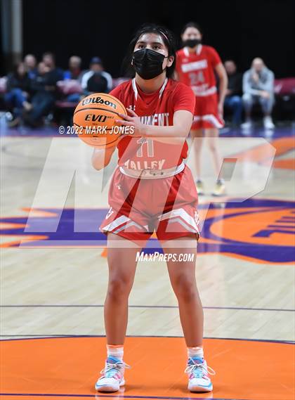 Thumbnail 1 in Monument Valley vs. Chinle (AIA 3A Quarterfinal) photogallery.