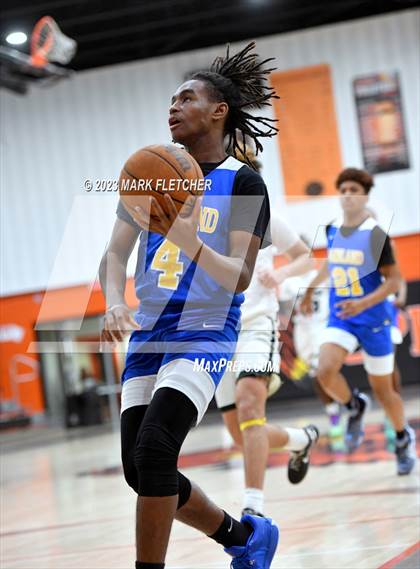 Thumbnail 2 in DeLand vs Mainland (JV Shoot-out at Spruce Creek) photogallery.