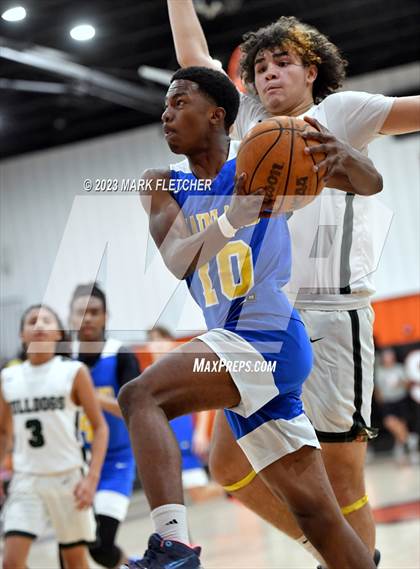 Thumbnail 2 in DeLand vs Mainland (JV Shoot-out at Spruce Creek) photogallery.