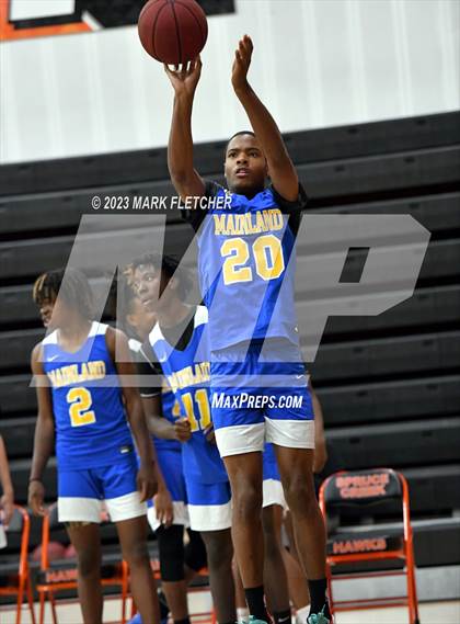 Thumbnail 1 in DeLand vs Mainland (JV Shoot-out at Spruce Creek) photogallery.