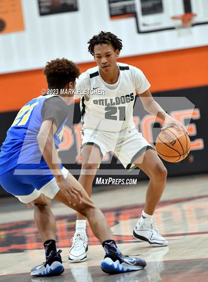 Thumbnail 1 in DeLand vs Mainland (JV Shoot-out at Spruce Creek) photogallery.