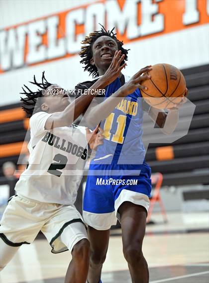 Thumbnail 1 in DeLand vs Mainland (JV Shoot-out at Spruce Creek) photogallery.