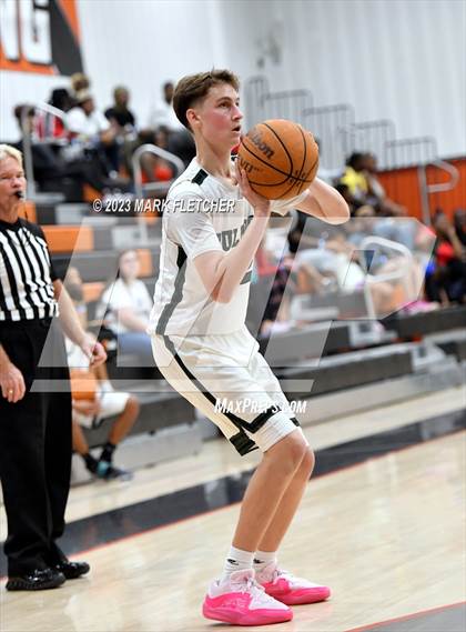 Thumbnail 3 in DeLand vs Mainland (JV Shoot-out at Spruce Creek) photogallery.