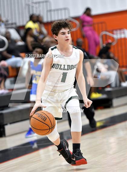 Thumbnail 2 in DeLand vs Mainland (JV Shoot-out at Spruce Creek) photogallery.