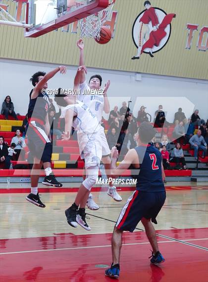 Thumbnail 2 in Viewpoint @ Saugus photogallery.