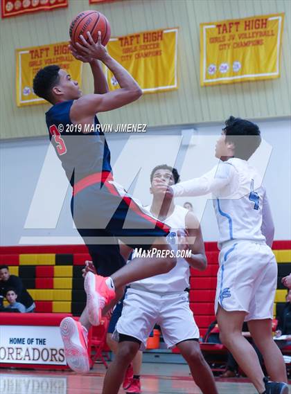 Thumbnail 3 in Viewpoint @ Saugus photogallery.