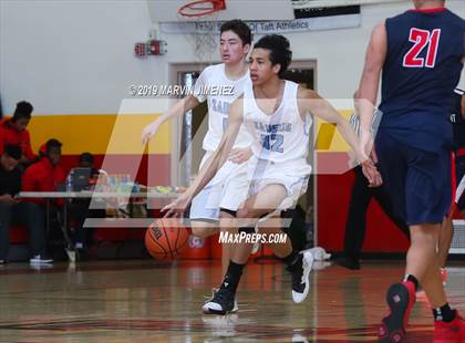 Thumbnail 3 in Viewpoint @ Saugus photogallery.