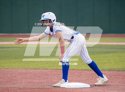 Thumbnail 2 in Harlingen South @ Leander (UIl Softball 5A Region 4 Regional Semifinal - Game 1) photogallery.