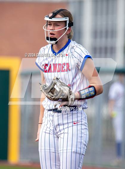 Thumbnail 1 in Harlingen South @ Leander (UIl Softball 5A Region 4 Regional Semifinal - Game 1) photogallery.