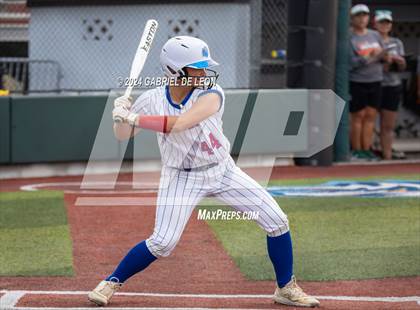 Thumbnail 3 in Harlingen South @ Leander (UIl Softball 5A Region 4 Regional Semifinal - Game 1) photogallery.