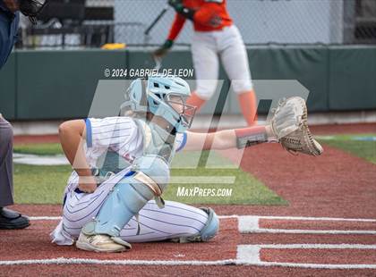 Thumbnail 2 in Harlingen South @ Leander (UIl Softball 5A Region 4 Regional Semifinal - Game 1) photogallery.