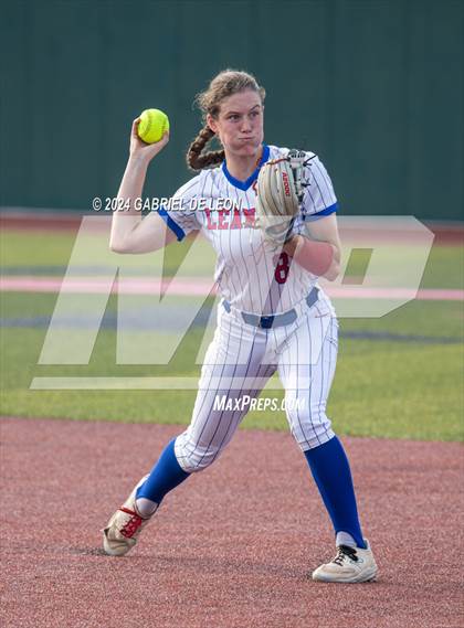 Thumbnail 3 in Harlingen South @ Leander (UIl Softball 5A Region 4 Regional Semifinal - Game 1) photogallery.