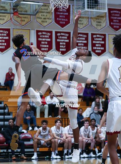 Thumbnail 2 in Westlake @ Oaks Christian photogallery.