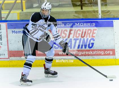 Thumbnail 1 in Pascack Valley @ Montville photogallery.