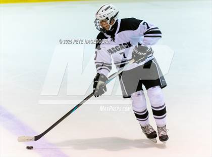 Thumbnail 3 in Pascack Valley @ Montville photogallery.