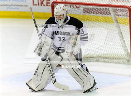 Thumbnail 1 in Pascack Valley @ Montville photogallery.