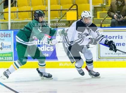 Thumbnail 1 in Pascack Valley @ Montville photogallery.