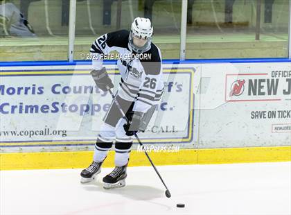 Thumbnail 2 in Pascack Valley @ Montville photogallery.