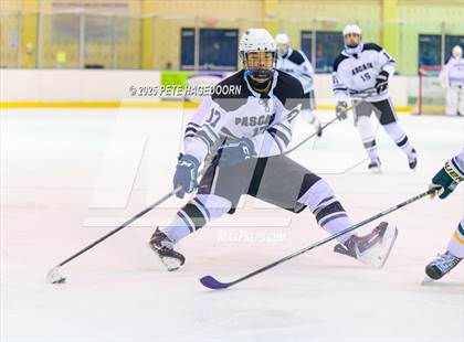 Thumbnail 2 in Pascack Valley @ Montville photogallery.