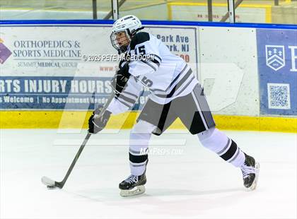 Thumbnail 3 in Pascack Valley @ Montville photogallery.