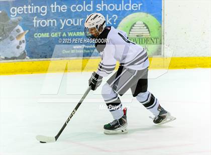 Thumbnail 1 in Pascack Valley @ Montville photogallery.