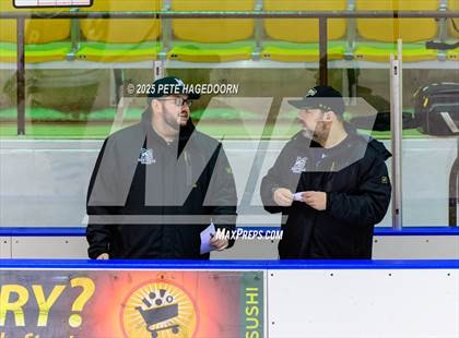 Thumbnail 2 in Pascack Valley @ Montville photogallery.