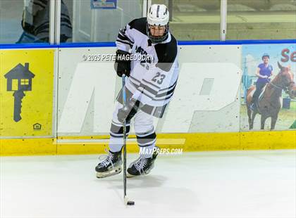 Thumbnail 1 in Pascack Valley @ Montville photogallery.