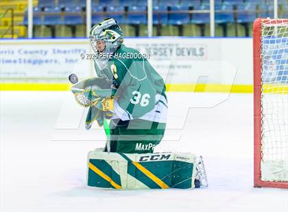 Thumbnail 2 in Pascack Valley @ Montville photogallery.